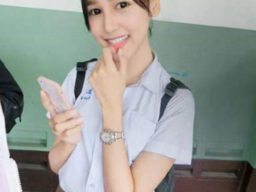 什么手游跟热血传奇一样的？(如何玩好传奇索隆手游呢？)