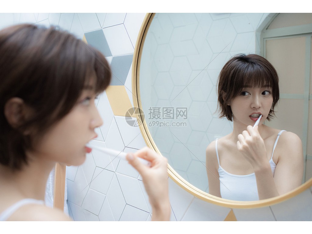 原始传奇手游斗笠有什么用？(优酷传奇手游怎么加好友？)