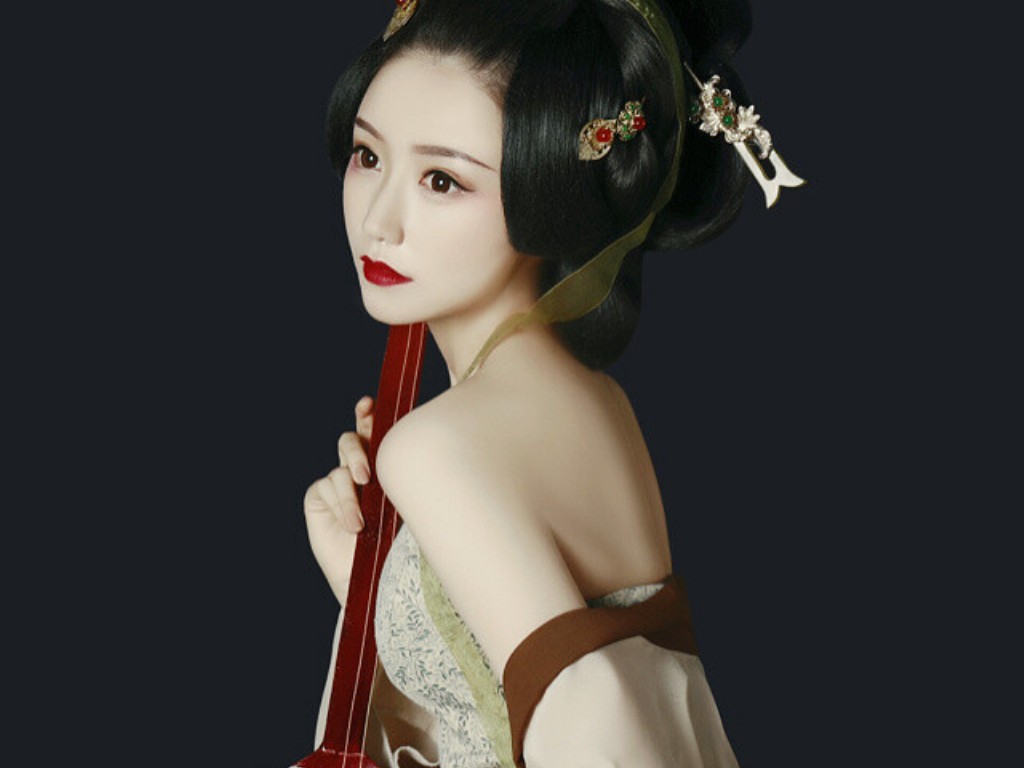传奇手游打精英什么职业？(如何入侵传奇手游服务器？)