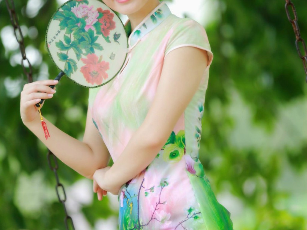 热血传奇手游白马如何获得？(手游传奇怎么锁定人？)